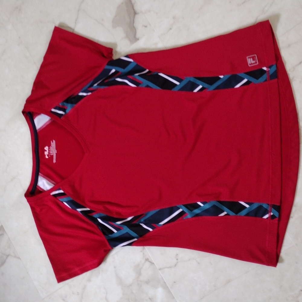 Fila sport Tee shirt.